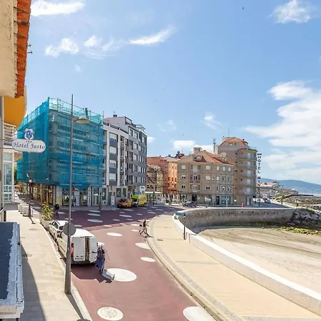 - 4 Bedrooms - 0275 Apartment Sanxenxo