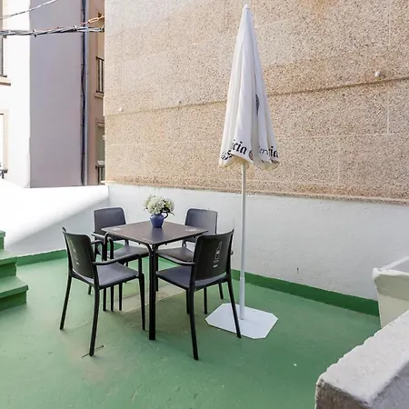 Apartment - 4 Bedrooms - 0275