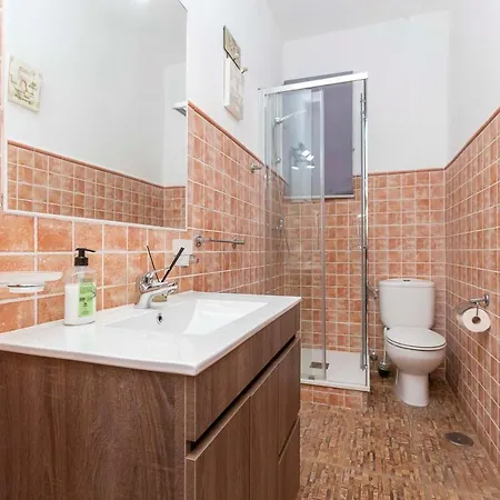 - 4 Bedrooms - 0275 Lejlighed Sanxenxo