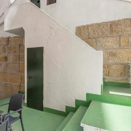 Lejlighed - 4 Bedrooms - 0275