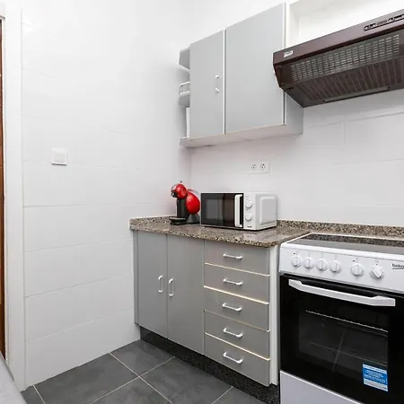 - 4 Bedrooms - 0275 Lejlighed Sanxenxo